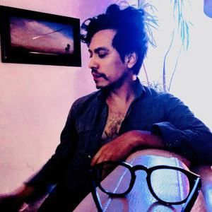 Meet your Posher, Vic